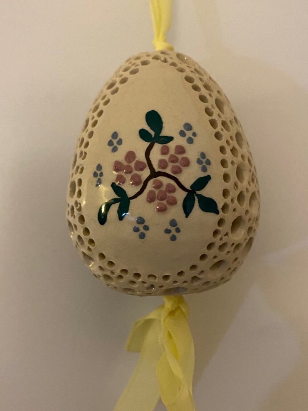 Carved Ceramic Easter Egg Colorful Flower Gift Decoration 3''